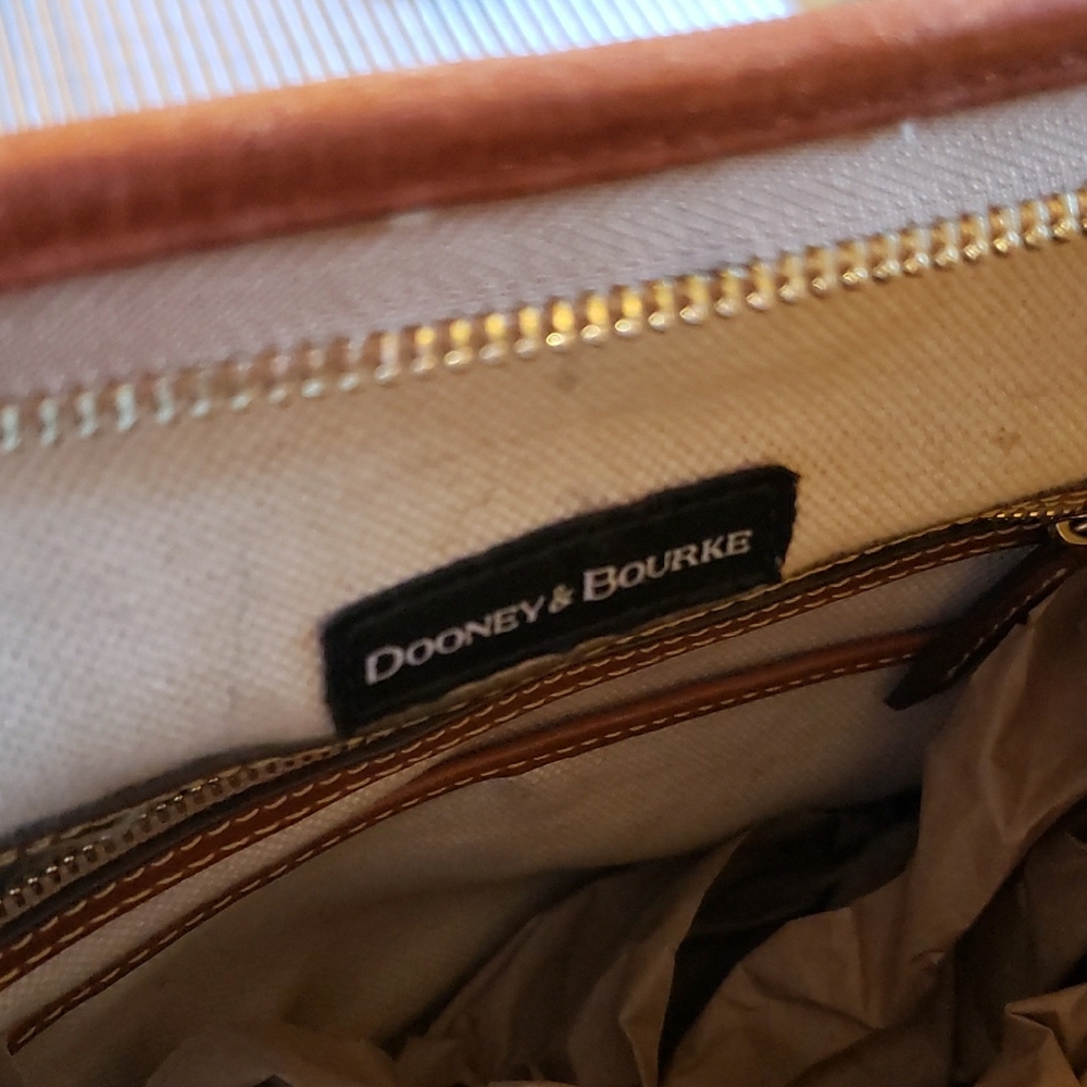 Dooney & Bourke Caramel Medium Sac Shoulder Bag - Picture 3 of 7